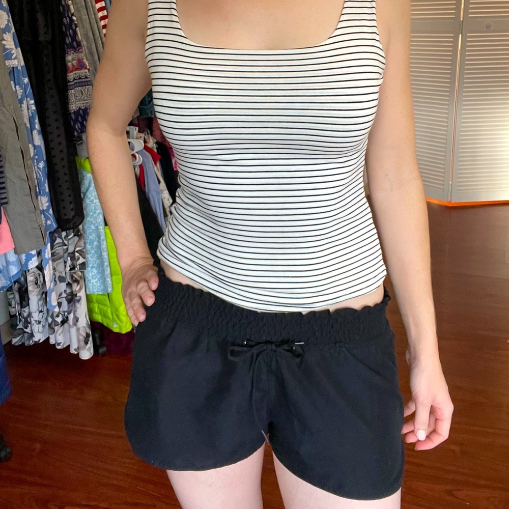 Old Navy Black Shorts small